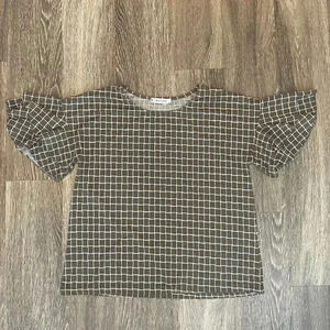 Womens Jon & Anna Brown Ruffle Sleeve Blouse - M